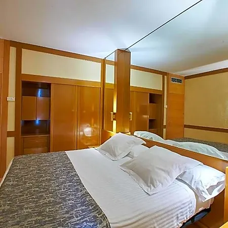 Arcos Hotel 4*