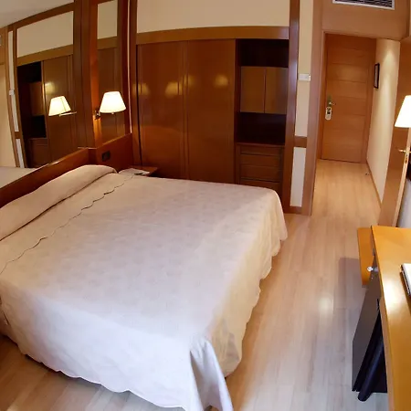 Arcos Hotell Segovia