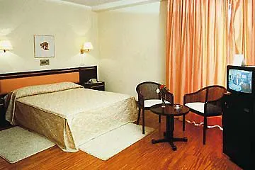 Arcos 4*