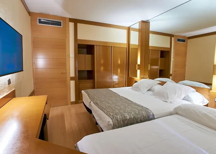 Arcos 4* Сеговия