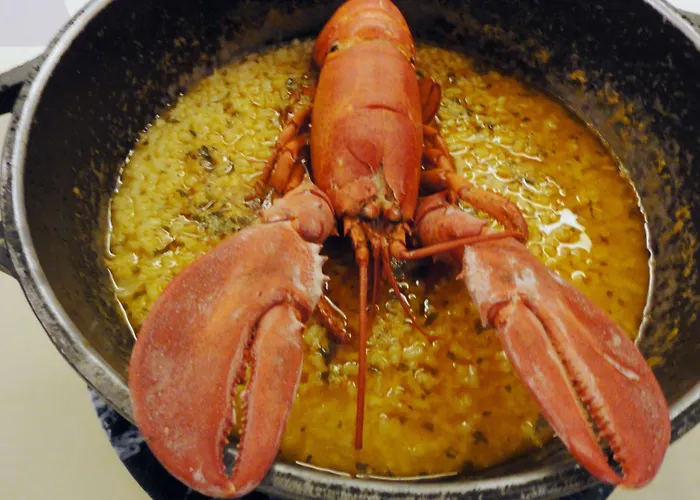 Arcos Отель Сеговия